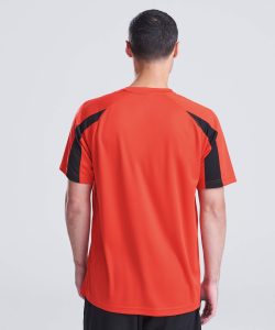 t-shirt-de-sport-floque