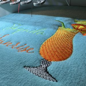 broderie-sweat-etudiant